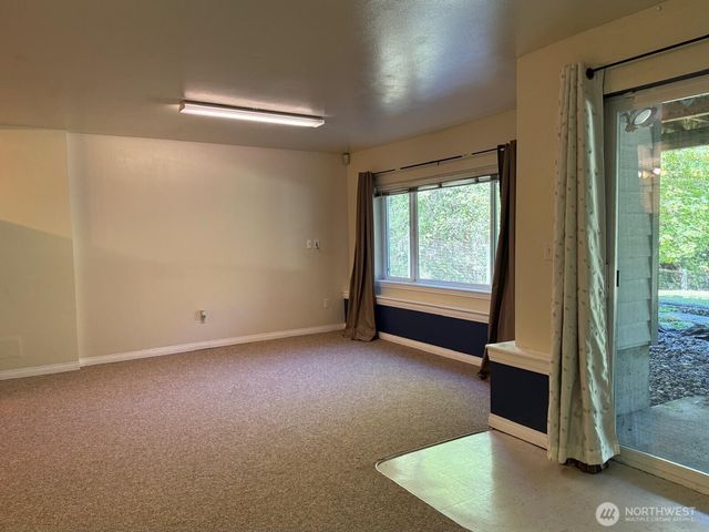 151 W Clark Rd, Shelton, WA 98584