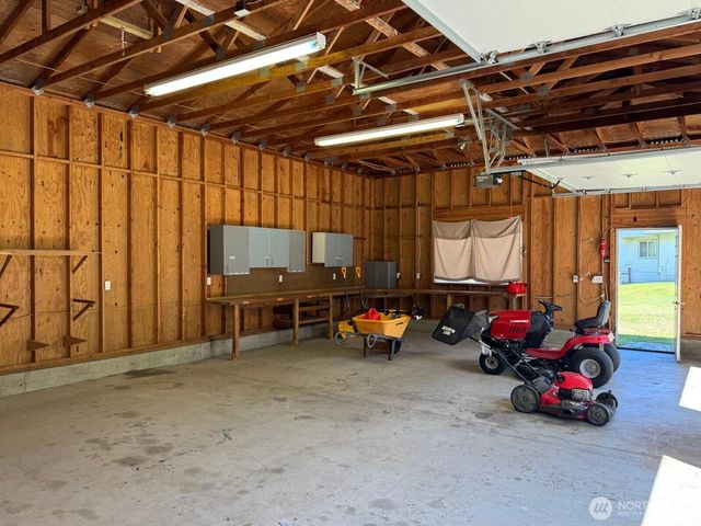 151 W Clark Rd, Shelton, WA 98584