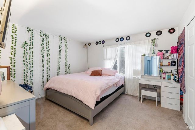 51745 Winding Waters Lane, Elkhart, IN 46514