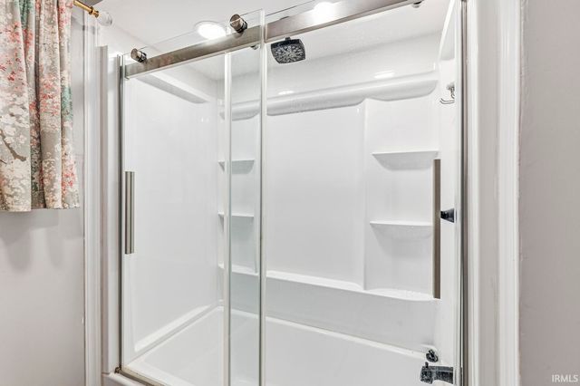 51745 Winding Waters Lane, Elkhart, IN 46514