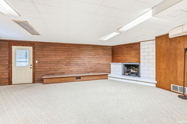 51745 Winding Waters Lane, Elkhart, IN 46514