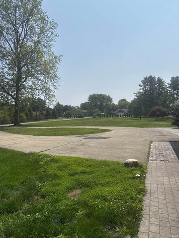 51745 Winding Waters Lane, Elkhart, IN 46514