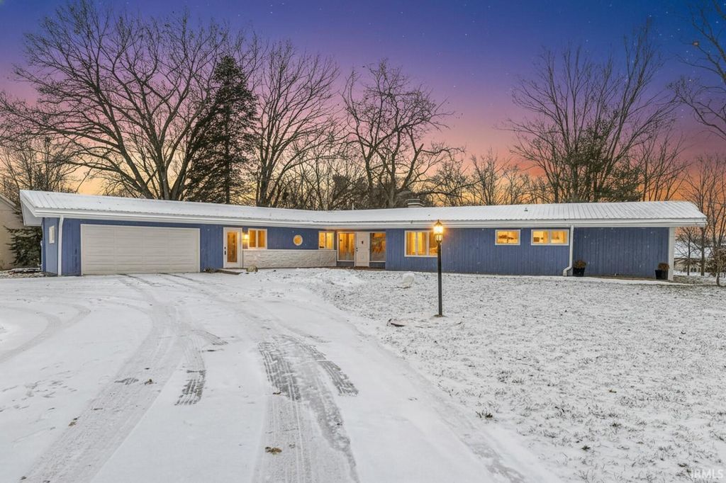 51745 Winding Waters Lane, Elkhart, IN 46514