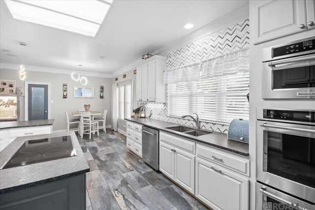 7988 Chaperral Dr, Denham Springs, LA 70726