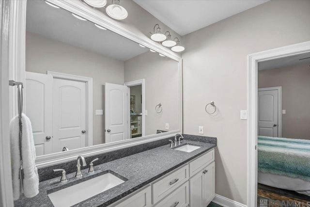 7988 Chaperral Dr, Denham Springs, LA 70726