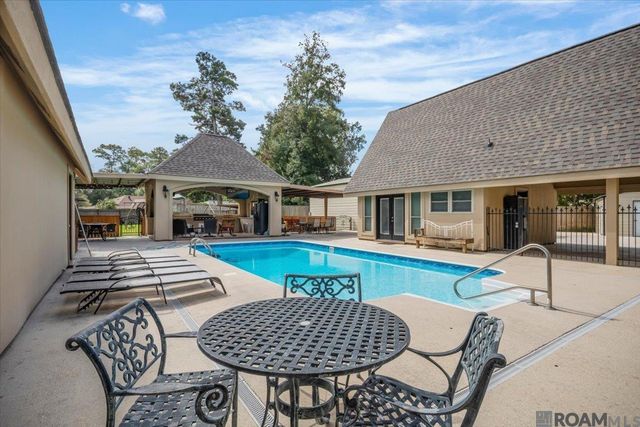 7988 Chaperral Dr, Denham Springs, LA 70726
