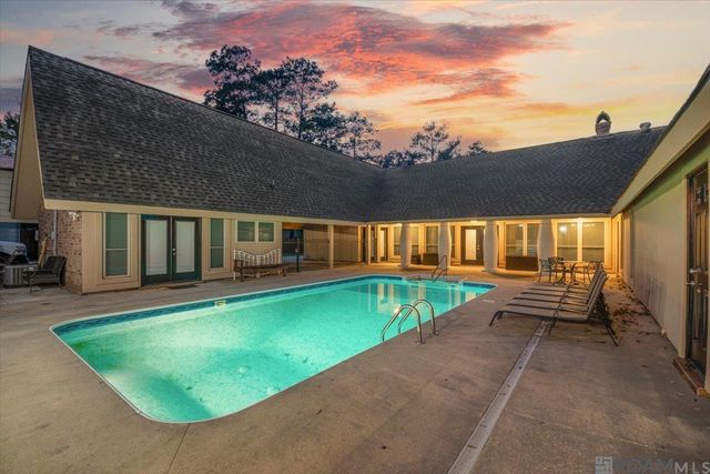7988 Chaperral Dr, Denham Springs, LA 70726