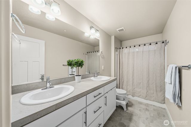 9021 127th Street Ct E, Puyallup, WA 98373