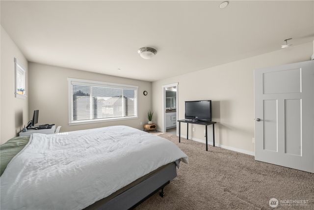 9021 127th Street Ct E, Puyallup, WA 98373