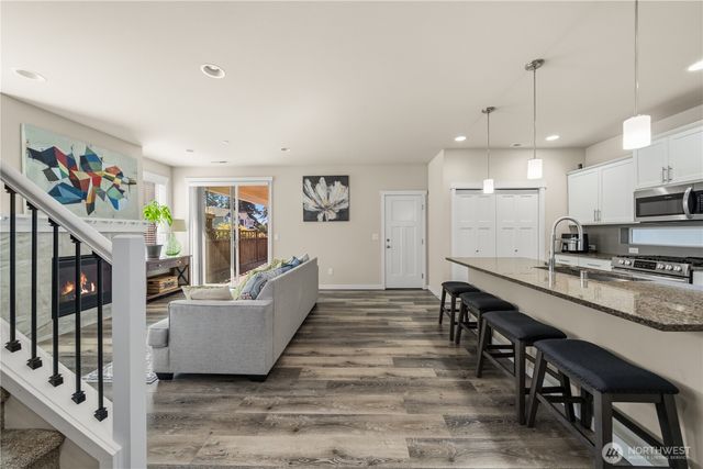 9021 127th Street Ct E, Puyallup, WA 98373