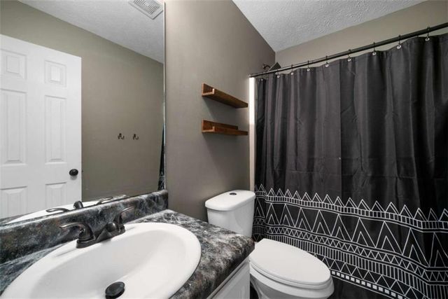 40 Gold Creek Drive, Tallapoosa, GA 30176