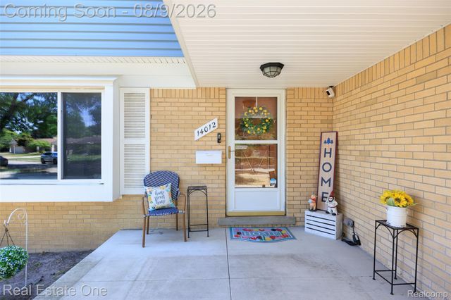 14012 Sunset Street, Livonia, MI 48154