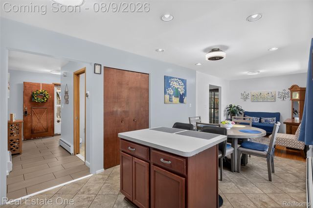14012 Sunset Street, Livonia, MI 48154