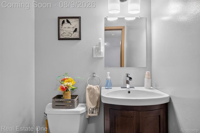 14012 Sunset Street, Livonia, MI 48154