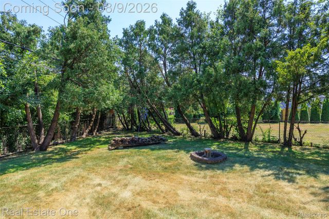 14012 Sunset Street, Livonia, MI 48154