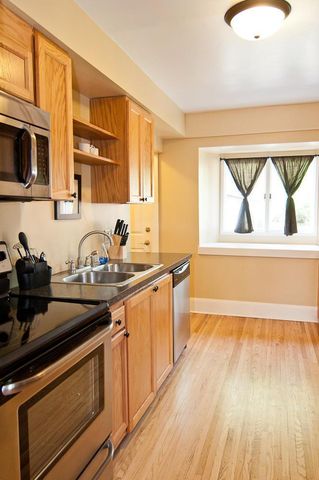 2219 Cole Avenue SE, Minneapolis, MN 55414