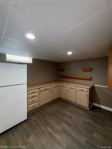 12417 Greenway Drive, Sterling Heights, MI 48312