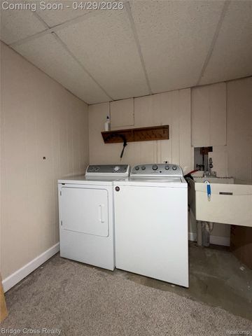 12417 Greenway Drive, Sterling Heights, MI 48312