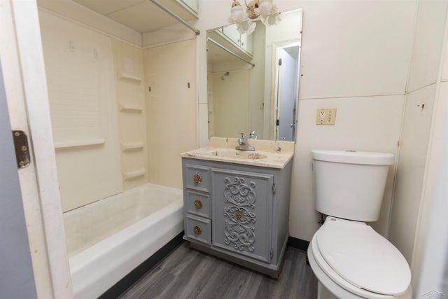 1813 3rd Street, Bay City, MI 48706