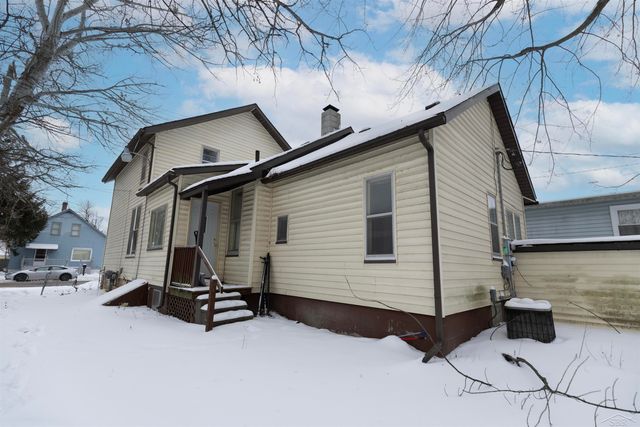 1813 3rd Street, Bay City, MI 48706