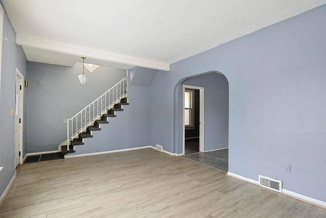 1813 3rd Street, Bay City, MI 48706