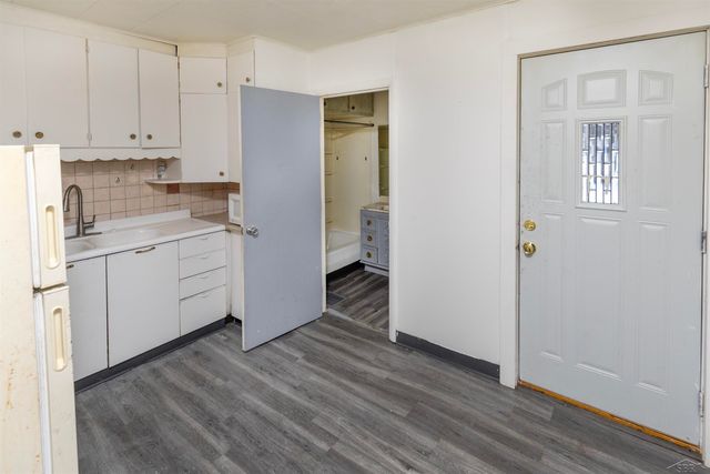 1813 3rd Street, Bay City, MI 48706