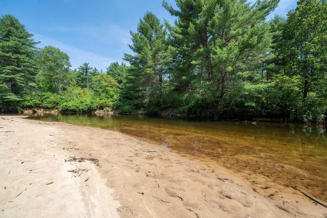 29 Bearcamp River Road, Ossipee, NH 03890