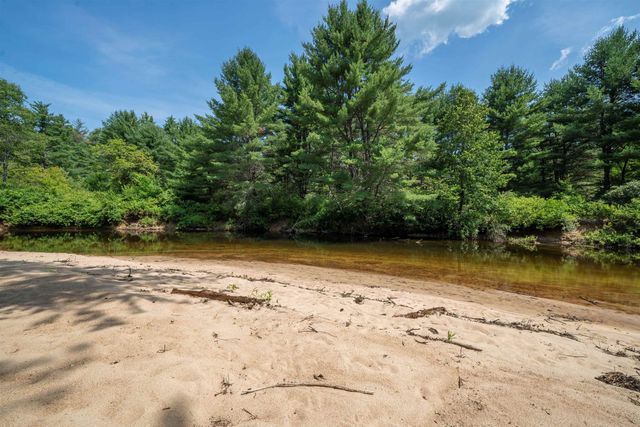 29 Bearcamp River Road, Ossipee, NH 03890