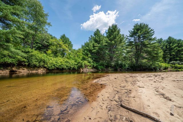 29 Bearcamp River Road, Ossipee, NH 03890