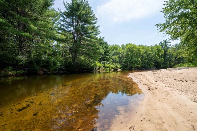 29 Bearcamp River Road, Ossipee, NH 03890