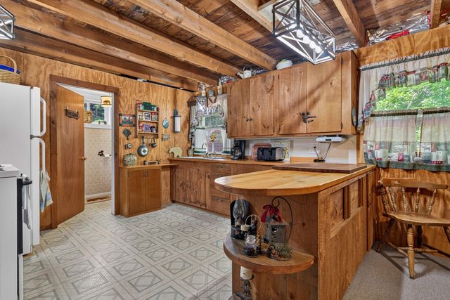 29 Bearcamp River Road, Ossipee, NH 03890