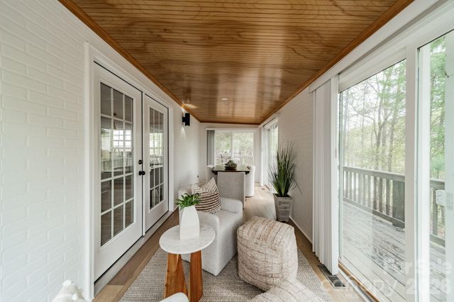 902 Cornelius Road, Mooresville, NC 28117