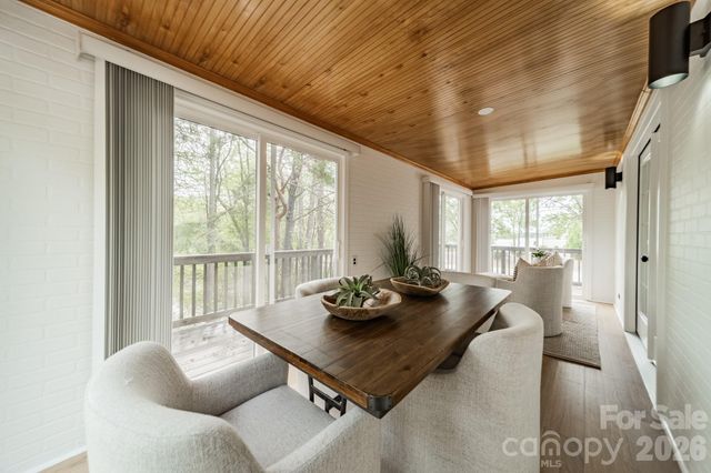 902 Cornelius Road, Mooresville, NC 28117