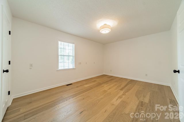902 Cornelius Road, Mooresville, NC 28117