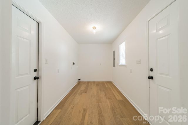 902 Cornelius Road, Mooresville, NC 28117