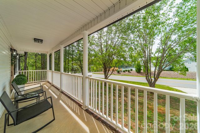 902 Cornelius Road, Mooresville, NC 28117