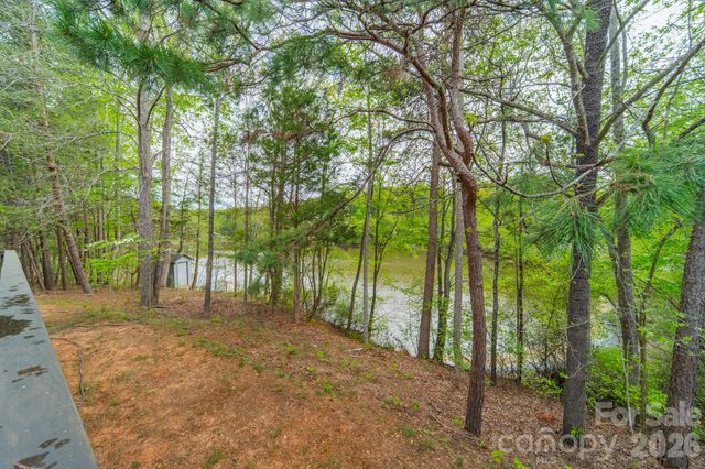 902 Cornelius Road, Mooresville, NC 28117