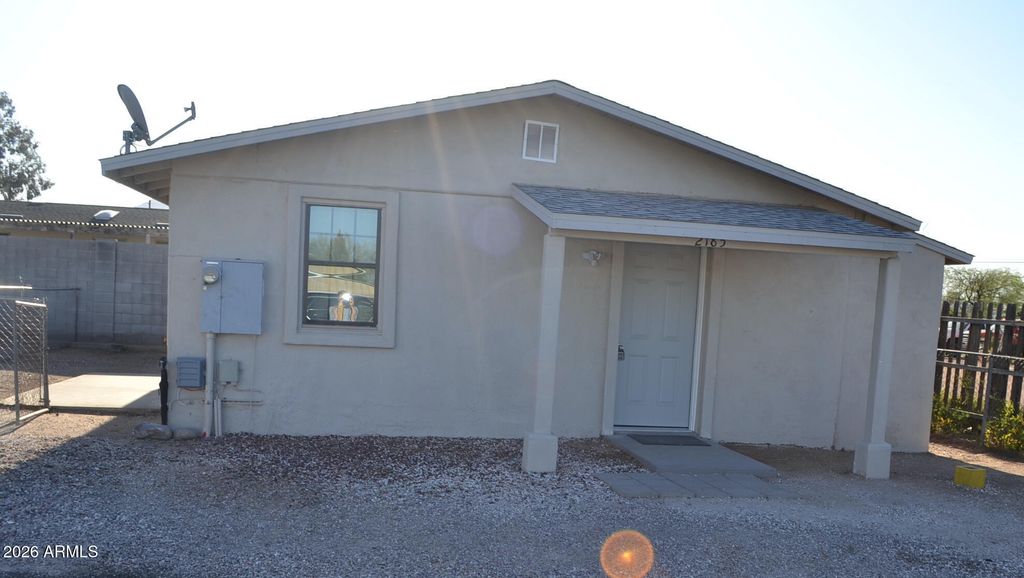 2185 W Ohio Street, Apache Junction, AZ 85120