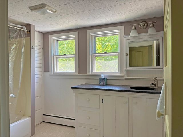 255 Fitts Road, Wardsboro, VT 05355