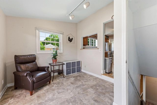 2905 S 95th STREET, West Allis, WI 53227