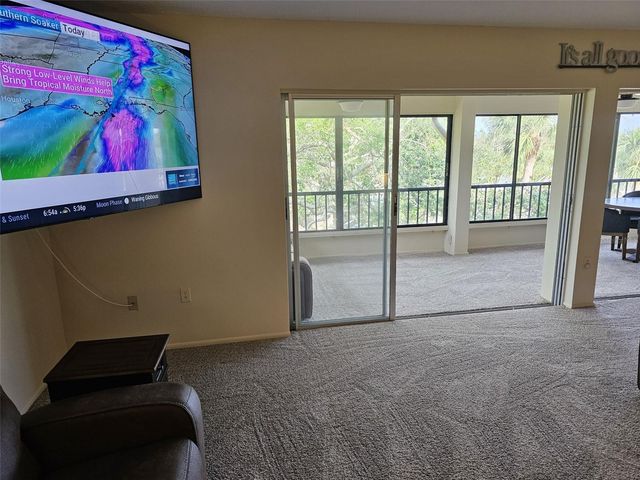 225 HOURGLASS WAY 303, Sarasota, FL 34242