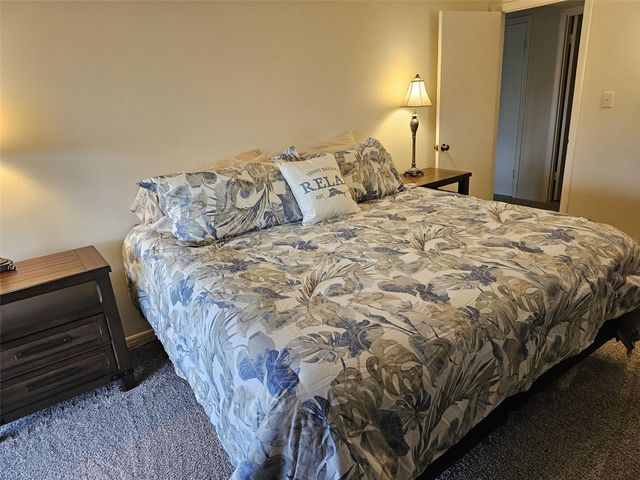 225 HOURGLASS WAY 303, Sarasota, FL 34242