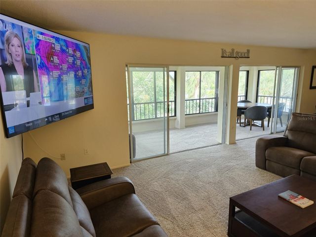 225 HOURGLASS WAY 303, Sarasota, FL 34242