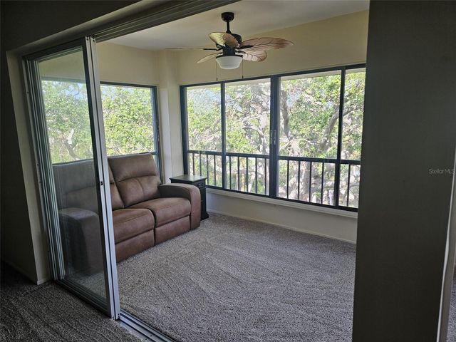 225 HOURGLASS WAY 303, Sarasota, FL 34242