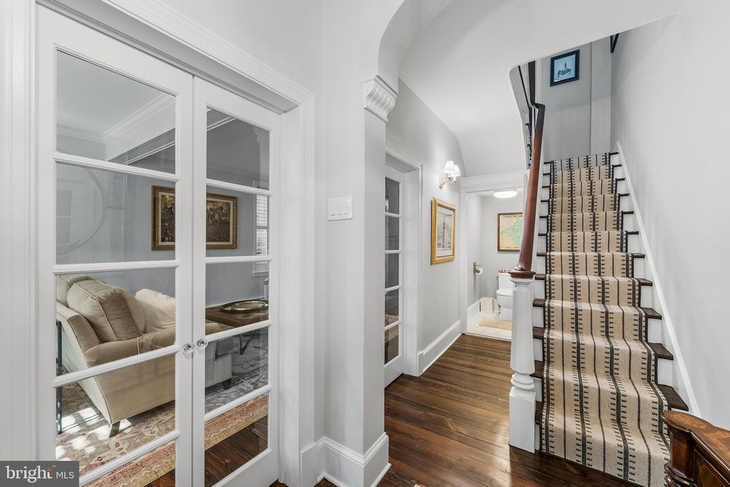 197 E EVERGREEN AVE, PHILADELPHIA, PA 19118 — photo 5