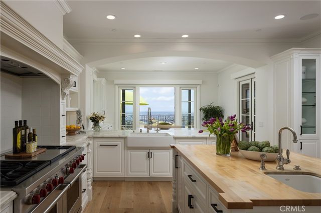 9 Pelican Crest Drive, Newport Coast, CA 92657