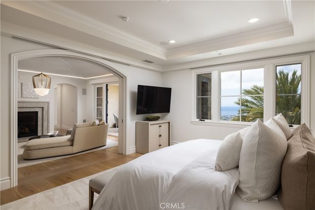 9 Pelican Crest Drive, Newport Coast, CA 92657