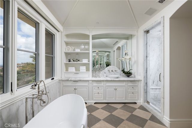 9 Pelican Crest Drive, Newport Coast, CA 92657