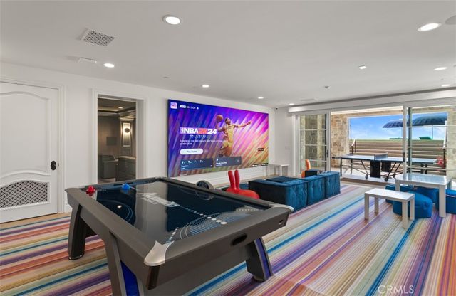9 Pelican Crest Drive, Newport Coast, CA 92657