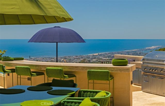 9 Pelican Crest Drive, Newport Coast, CA 92657